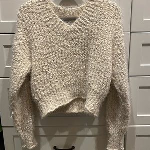 Chunky v-neck sweater